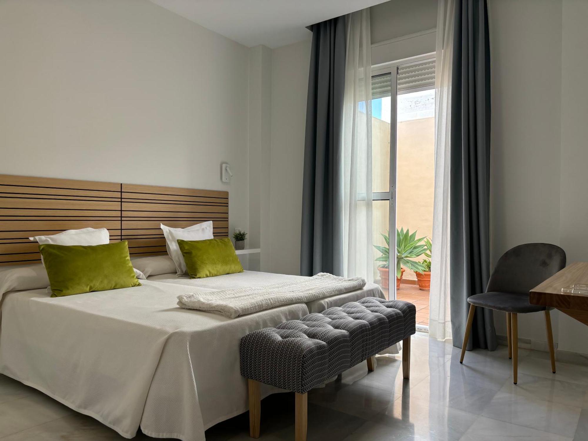 Hotel Lince 아츠날카자르 외부 사진